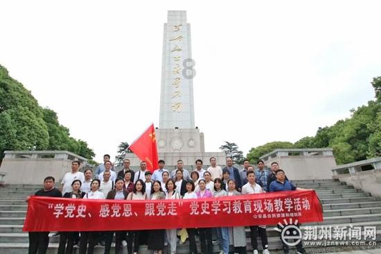 怎么来分析 Fat chance you have of driving from London to Bristol in under an hour. 的主谓宾结构？游戏画面